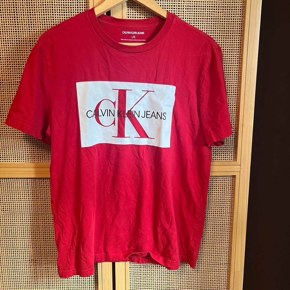 Calvin Klein Jeans Women’s L T-Shirt